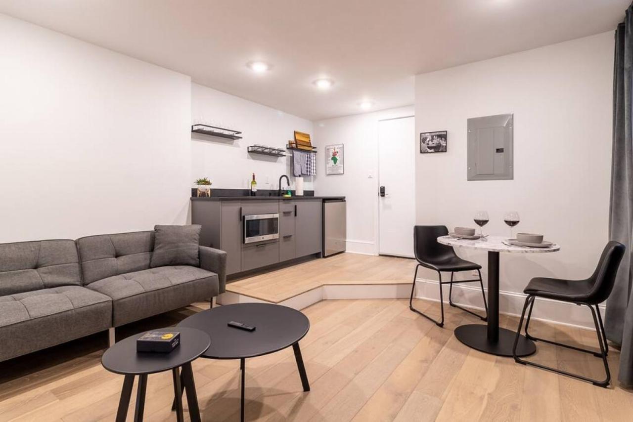 Thena Hotel - Spacious 1 Bedroom Φιλαδέλφεια Εξωτερικό φωτογραφία